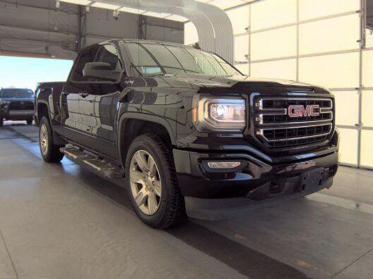 Used 2018 GMC Sierra 1500 SLE w/ SLE Value Package AWD/4WD image 4