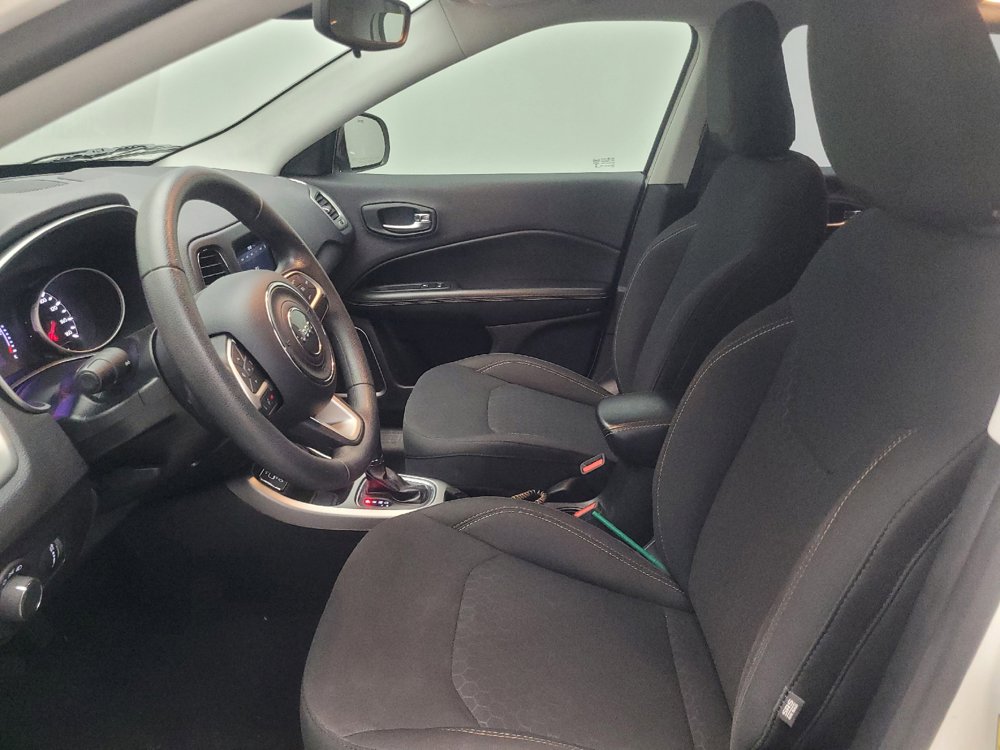 Used 2019 Jeep Compass Sport FWD image 17