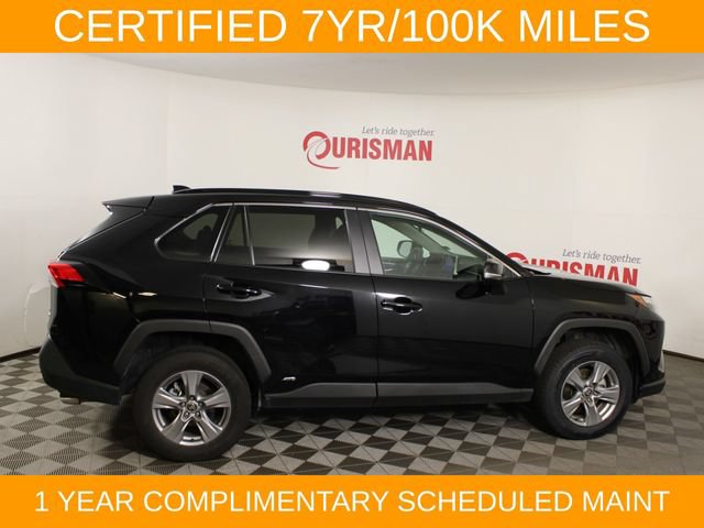 Used 2025 Toyota RAV4 XLE AWD/4WD image 8