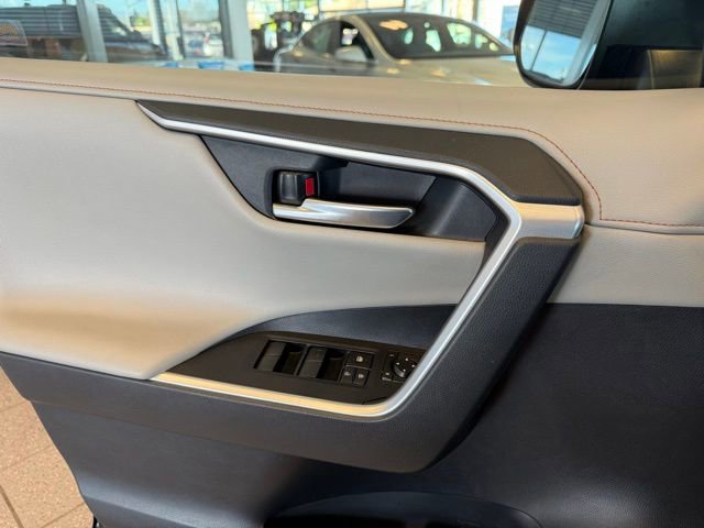 Used 2019 Toyota RAV4 Adventure w/ Cold Weather Package image 19