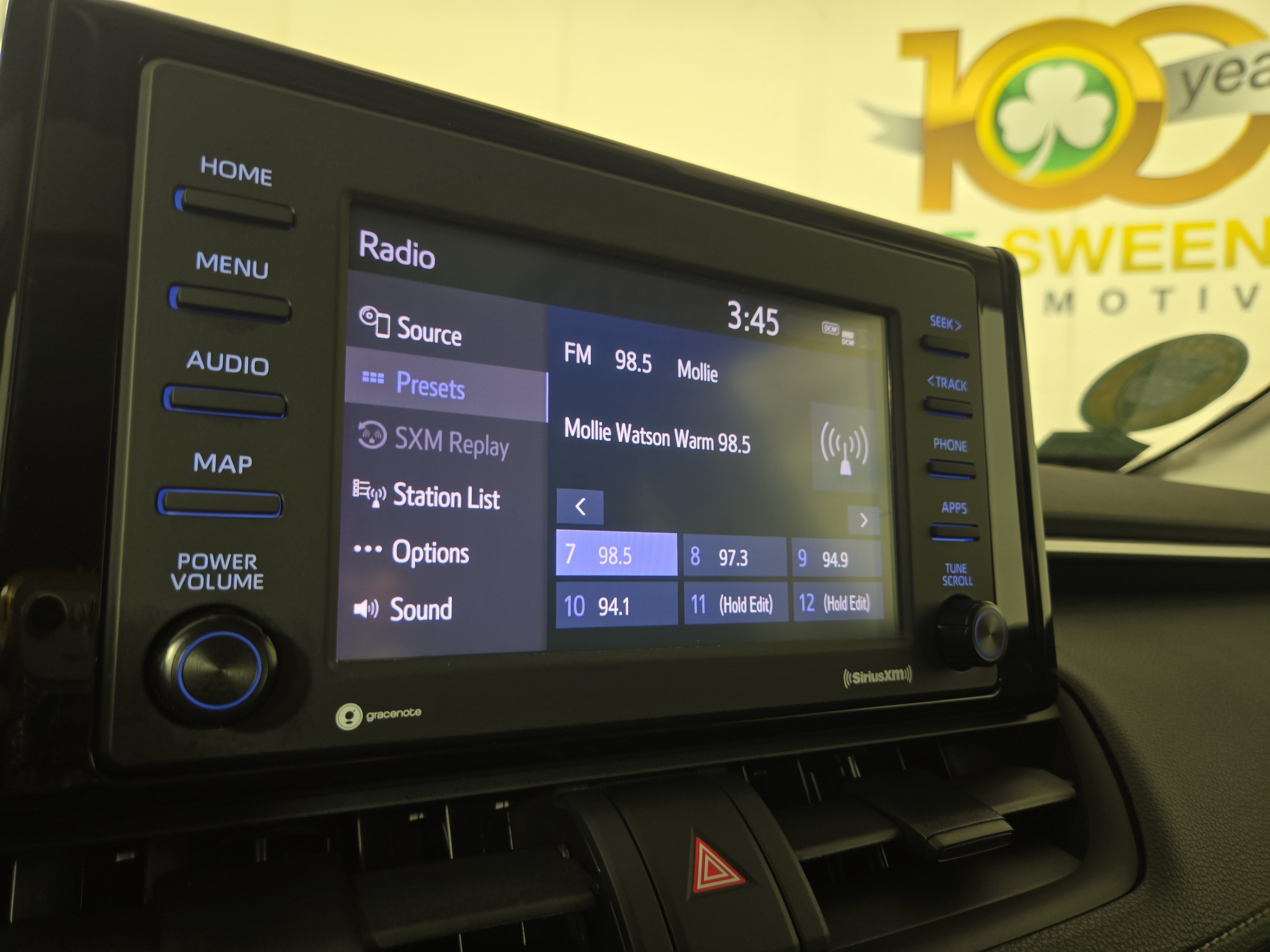 Used 2020 Toyota RAV4 XLE w/ Convenience Package FWD image 20