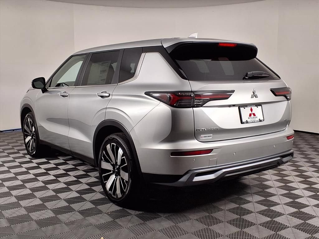 New 2026 Mitsubishi Outlander SE AWD/4WD image 5