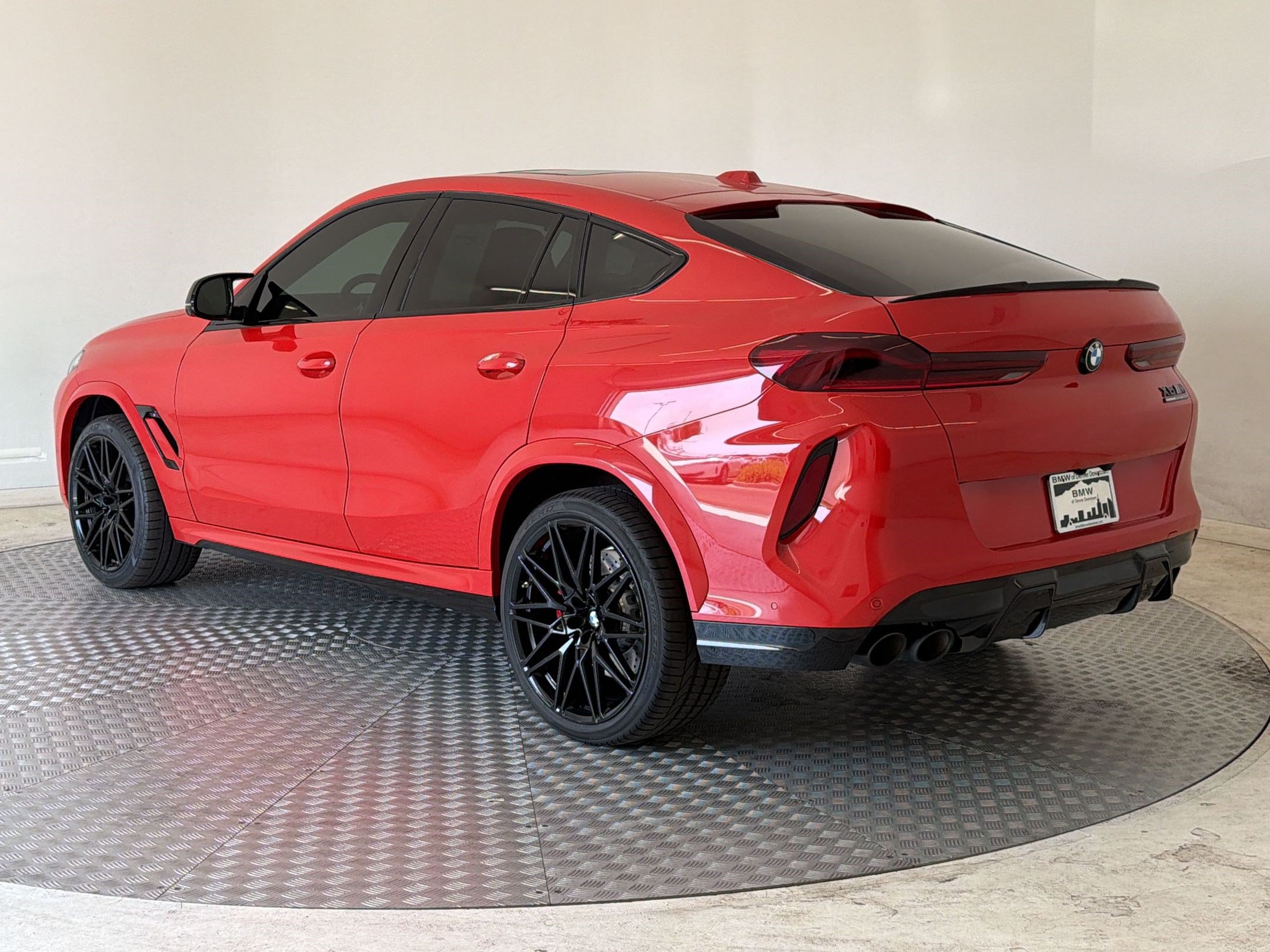 Used 2024 BMW X6 M Competition w/ Executive Package AWD/4WD image 3