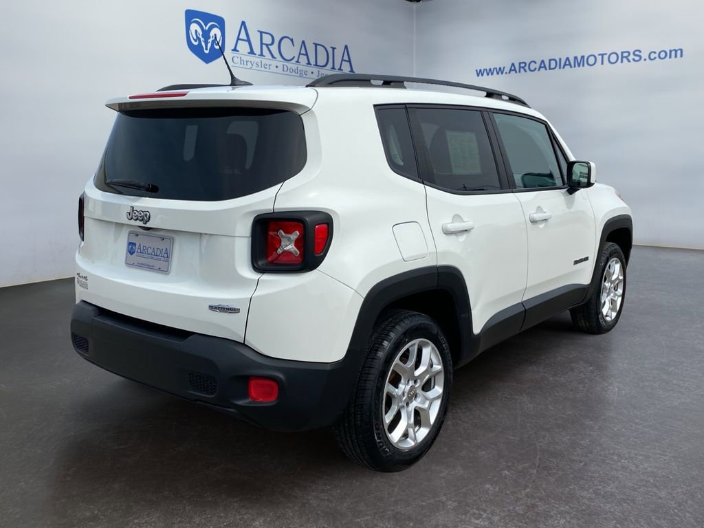 Used 2015 Jeep Renegade Latitude image 5