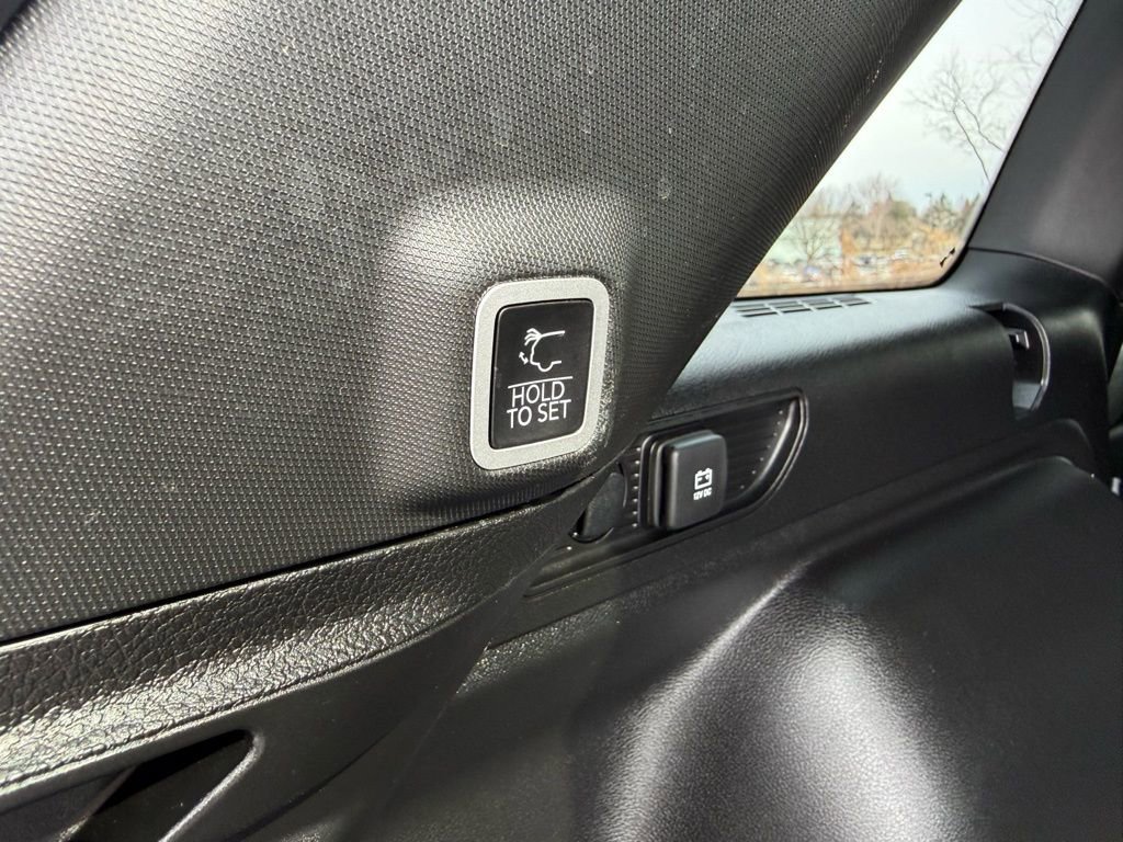 Certified 2023 Jeep Grand Cherokee Altitude AWD/4WD image 32