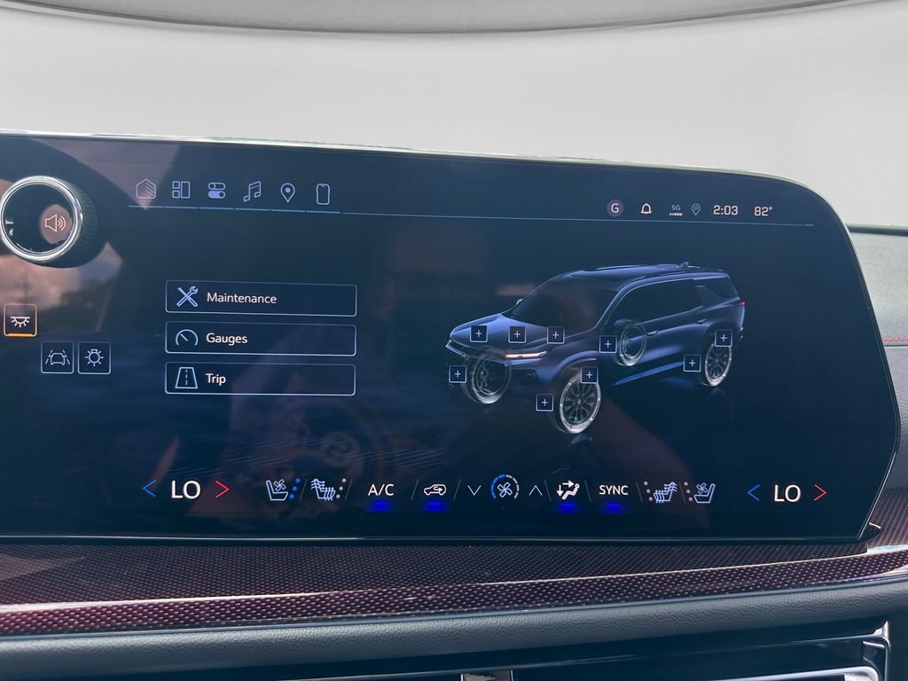 New 2026 Chevrolet Traverse RS w/ LPO, Floor Liner Package AWD/4WD image 20