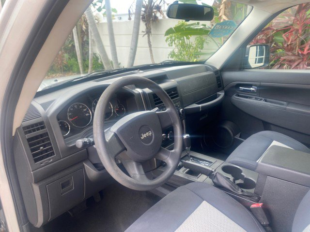 Used 2010 Jeep Liberty Sport w/ Popular Equipment Group image 51