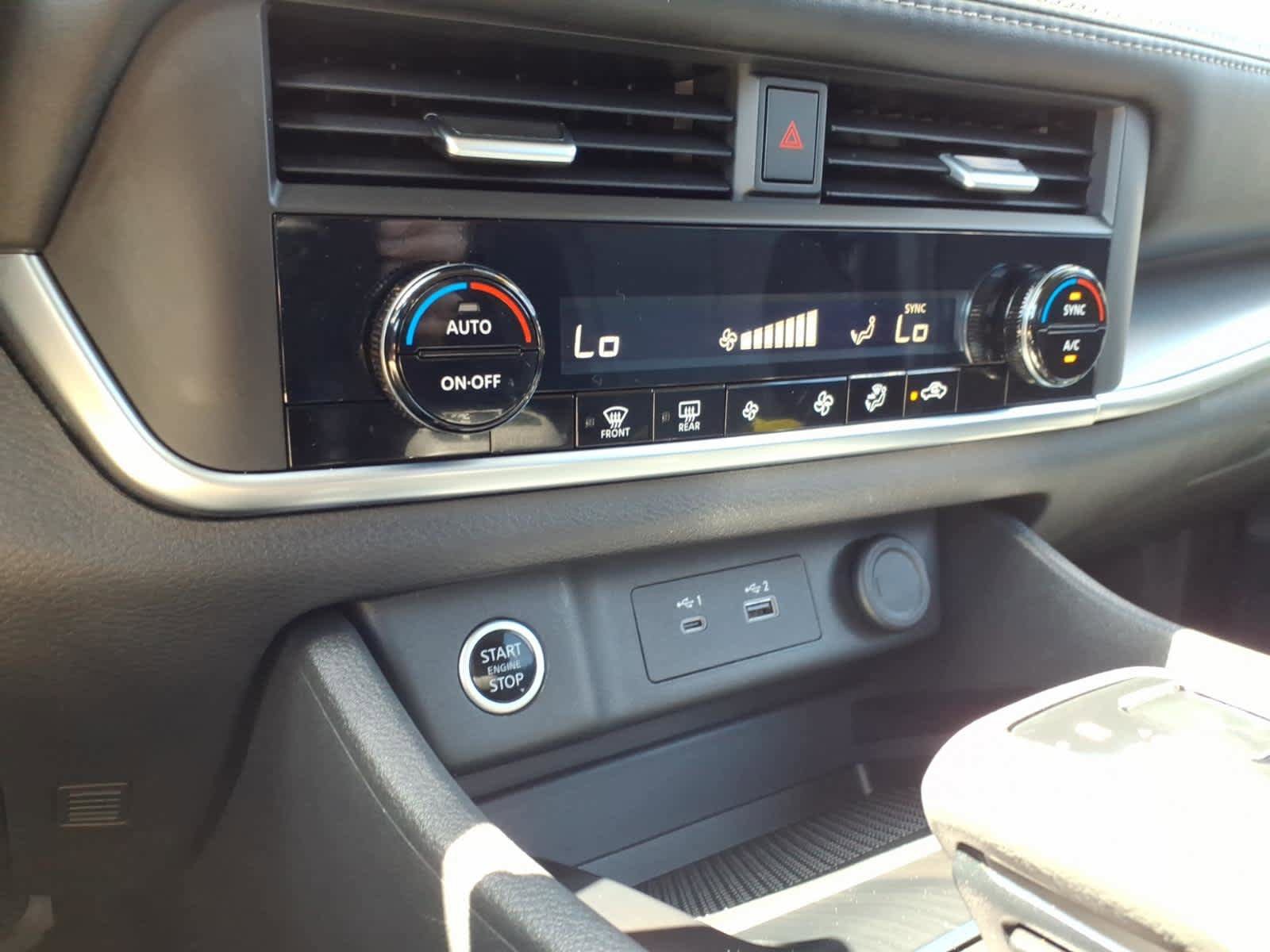 Certified 2023 Nissan Rogue SV AWD/4WD image 18