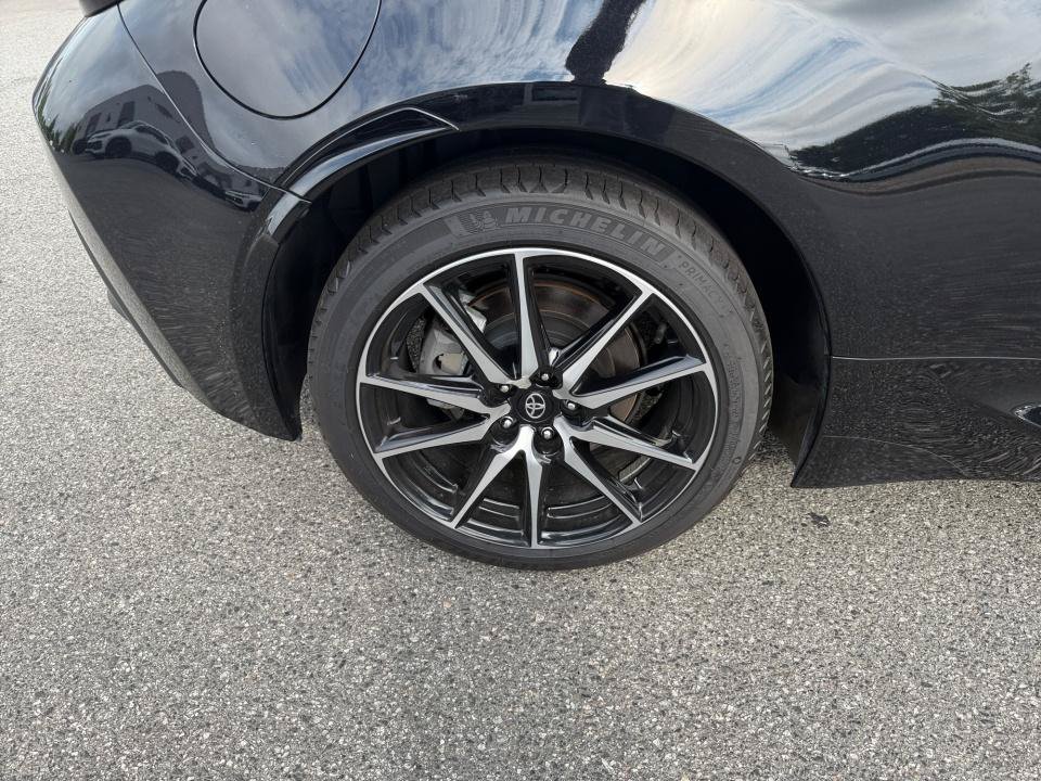 Used 2024 Toyota GR86 RWD image 23