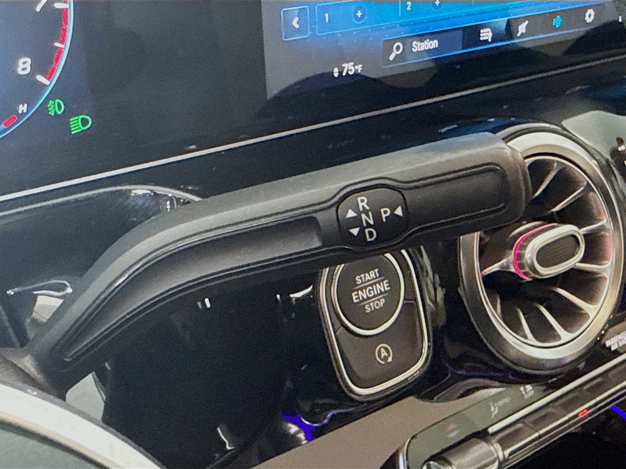 Used 2021 Mercedes-Benz GLA 250 image 13