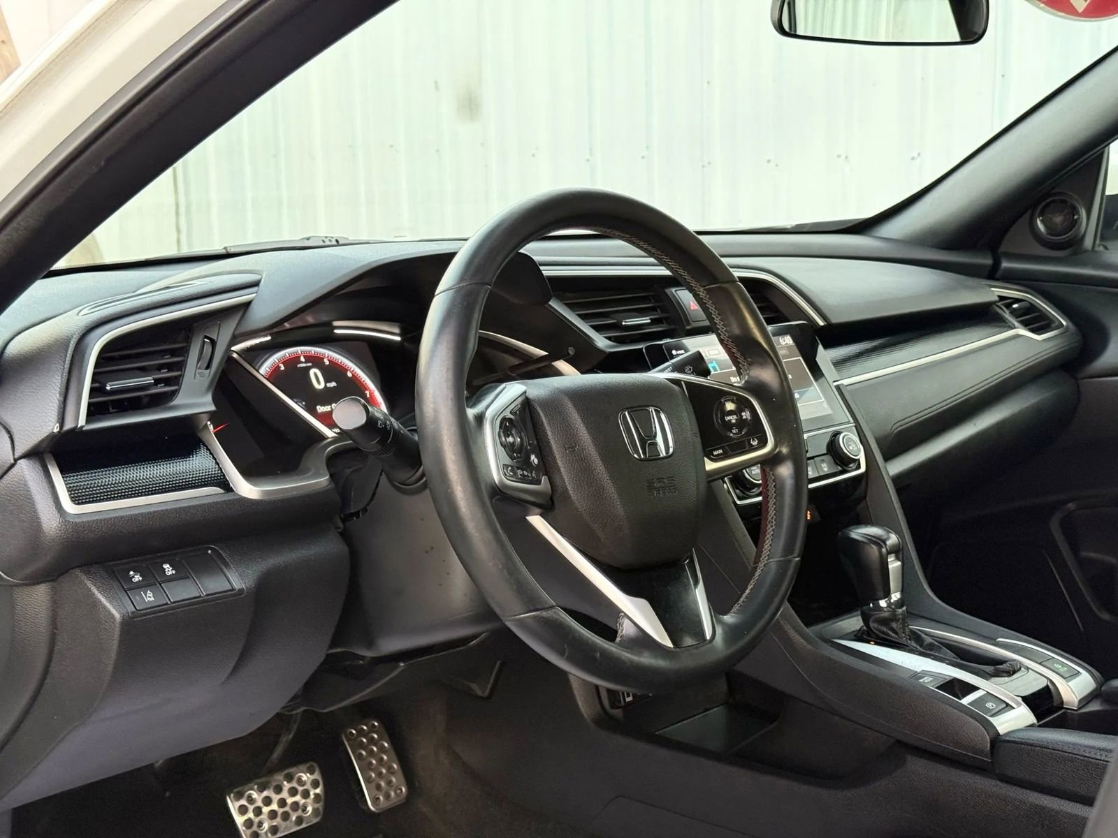 Used 2020 Honda Civic Sport image 10