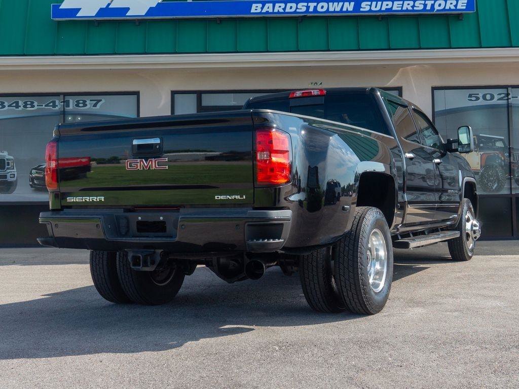 Used 2015 GMC Sierra 3500 Denali AWD/4WD image 3