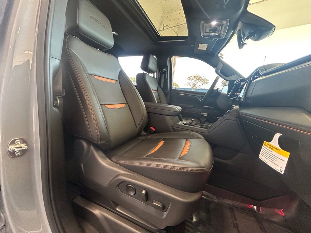 Used 2025 GMC Sierra 1500 AT4 w/ AT4 Premium Package image 34