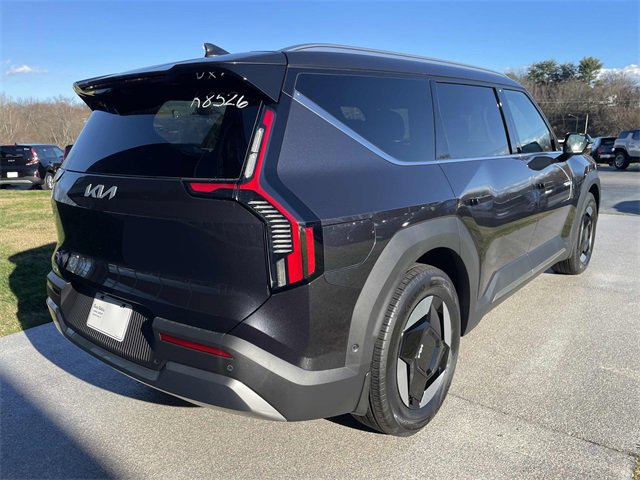 New 2026 Kia EV9 Wind image 6