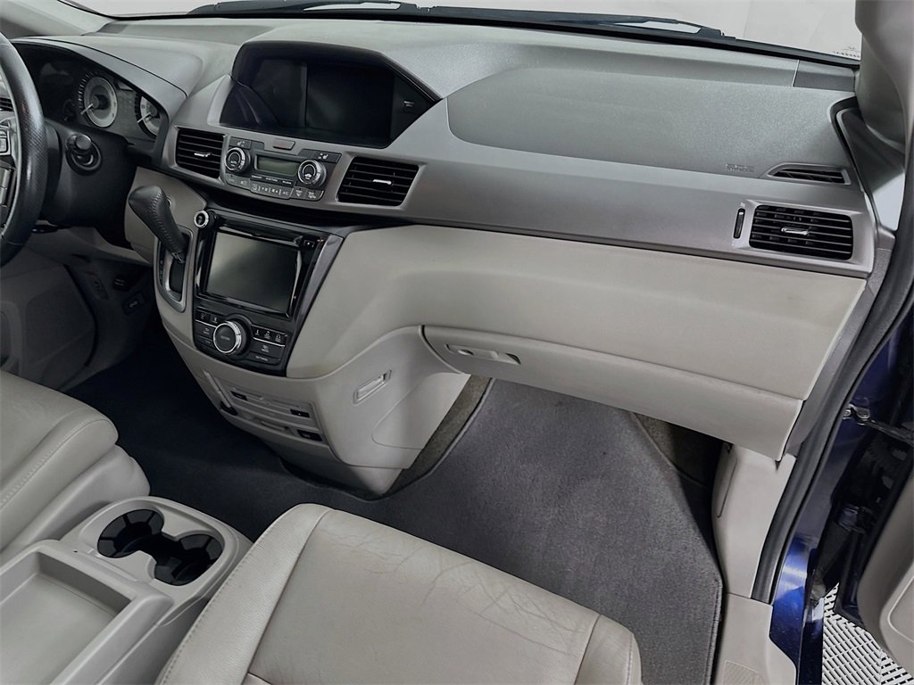 Used 2014 Honda Odyssey Touring image 32