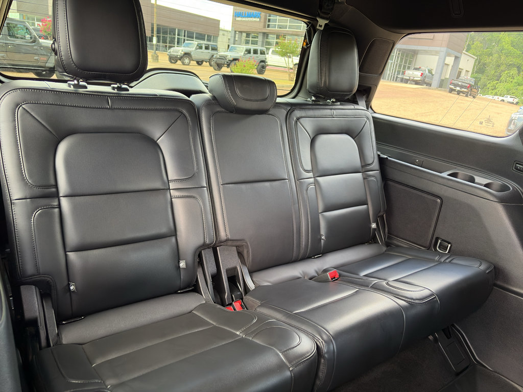 Used 2019 Lincoln Navigator Reserve w/ Cargo Package AWD/4WD image 17