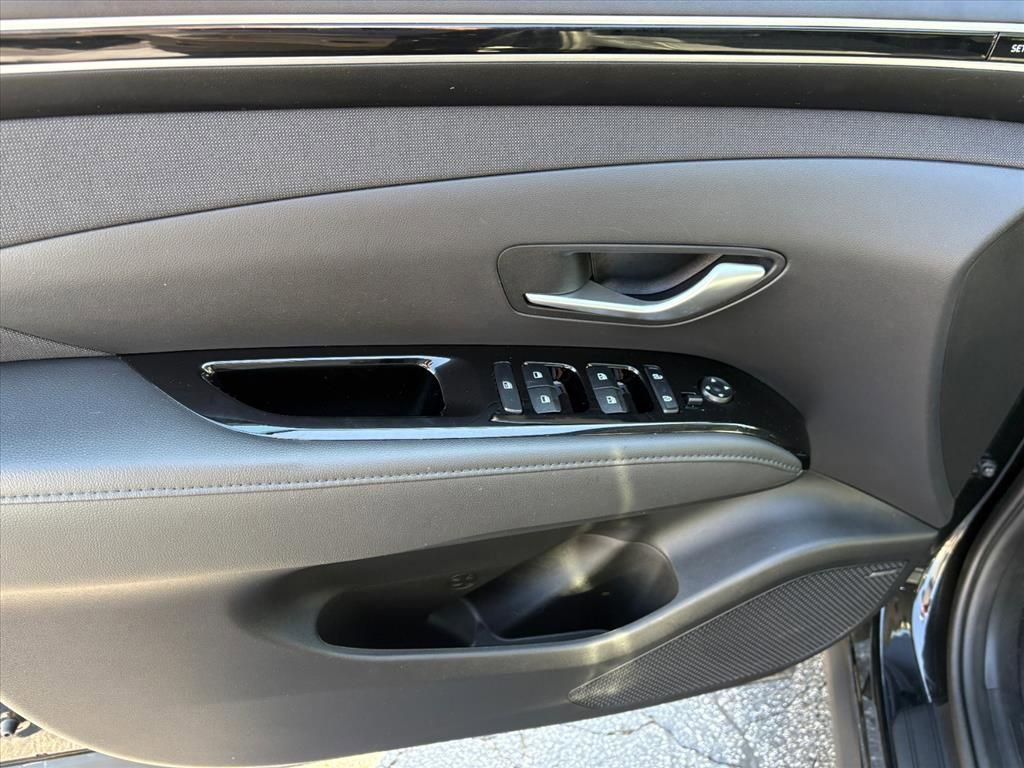 Used 2024 Hyundai Tucson Limited image 23