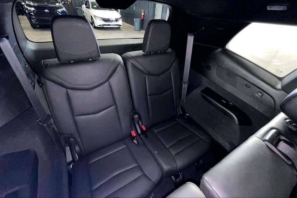 Used 2023 Cadillac XT6 Premium Luxury AWD/4WD image 39