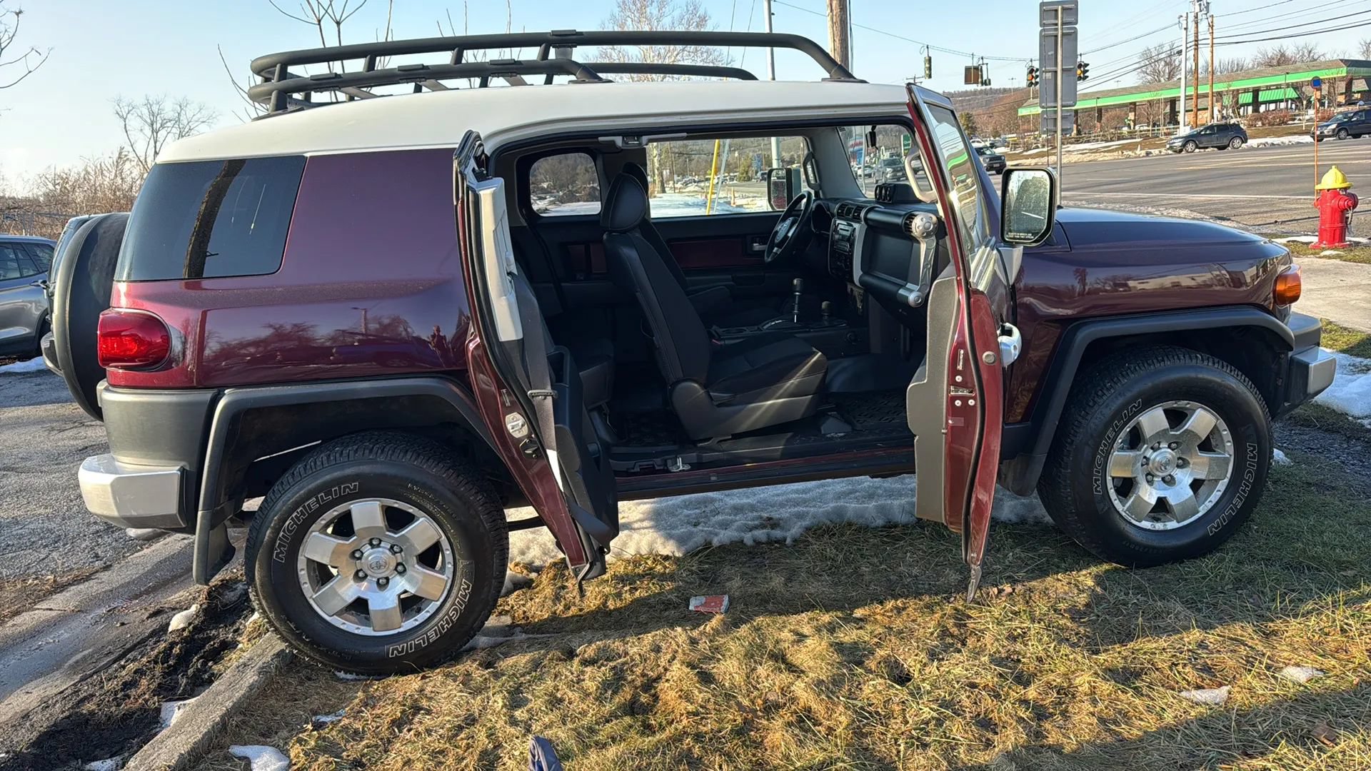 Used 2007 Toyota FJ Cruiser 4WD image 8