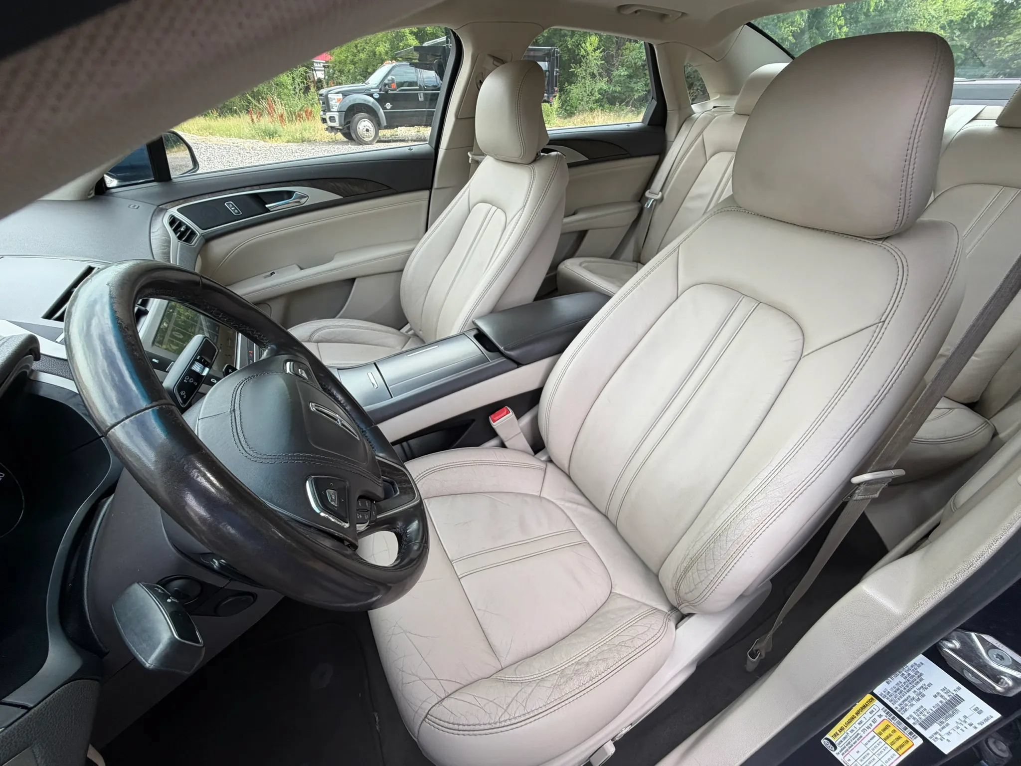 Used 2017 Lincoln MKZ Select w/ Select Plus Package AWD/4WD image 20