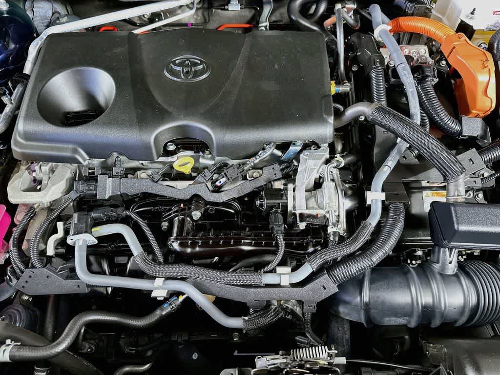 Used 2021 Toyota RAV4 XLE Premium AWD/4WD image 9