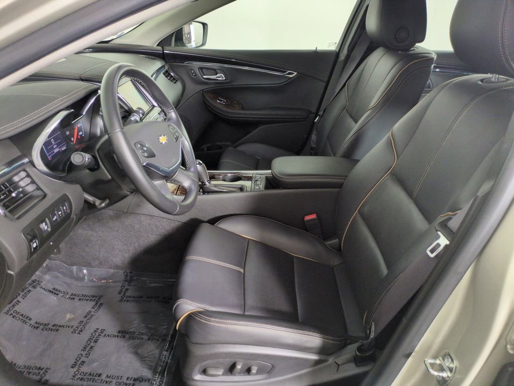 Used 2014 Chevrolet Impala LTZ FWD image 12