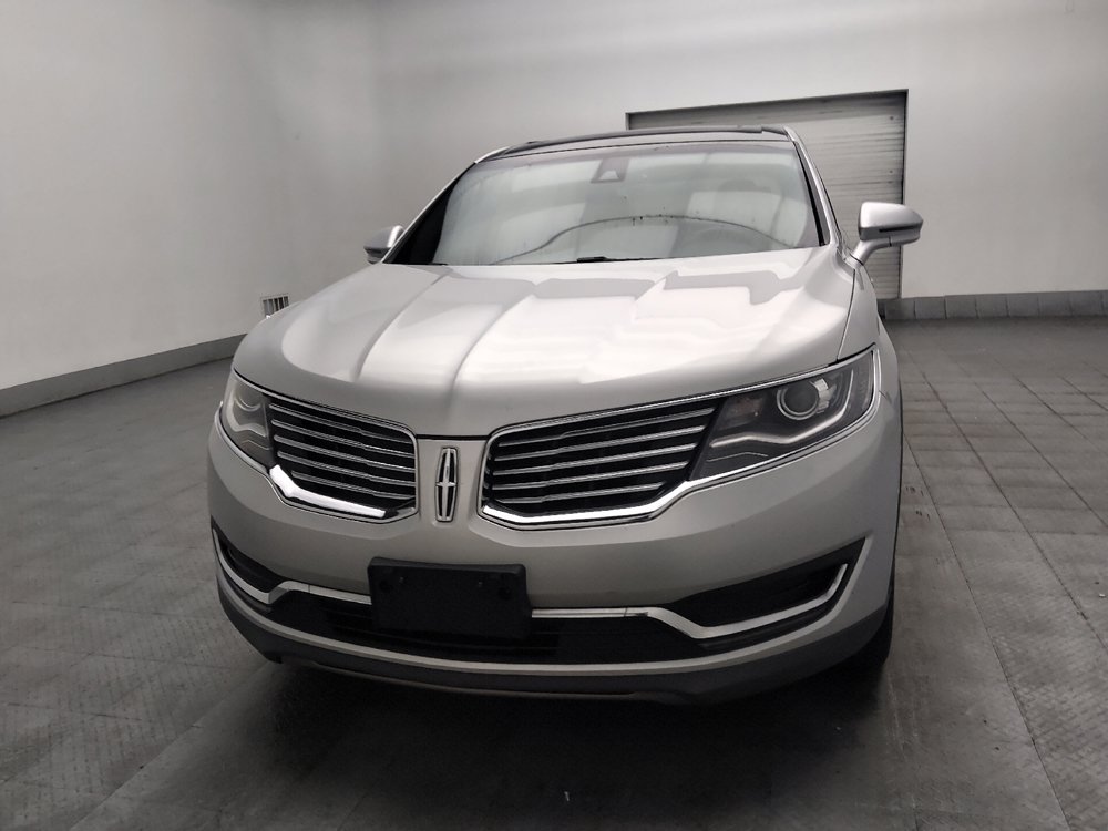 Used 2016 Lincoln MKX Reserve w/ Climate Package AWD/4WD image 15