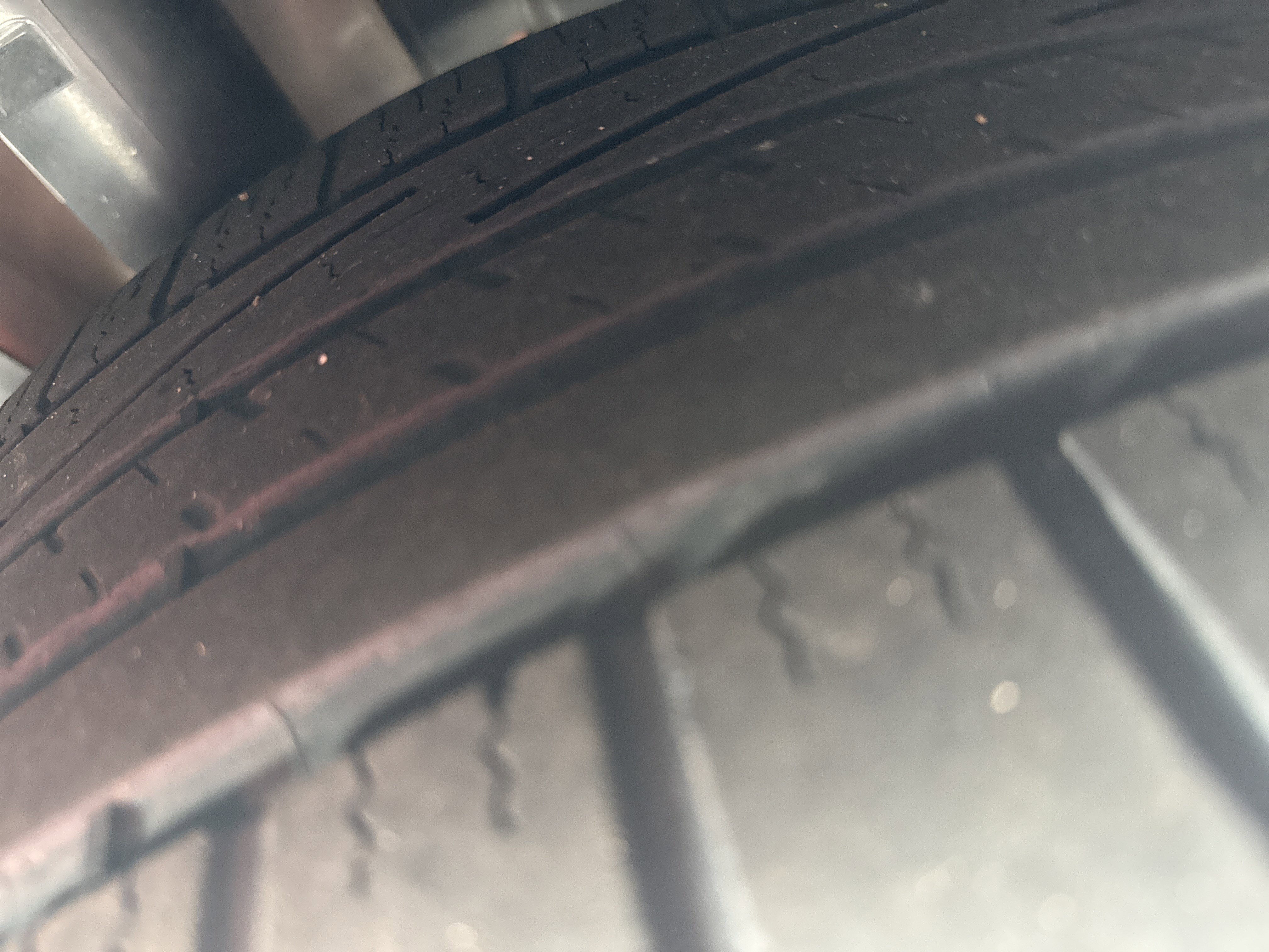 Used 2023 Dodge Charger R/T w/ Performance Handling Group image 9