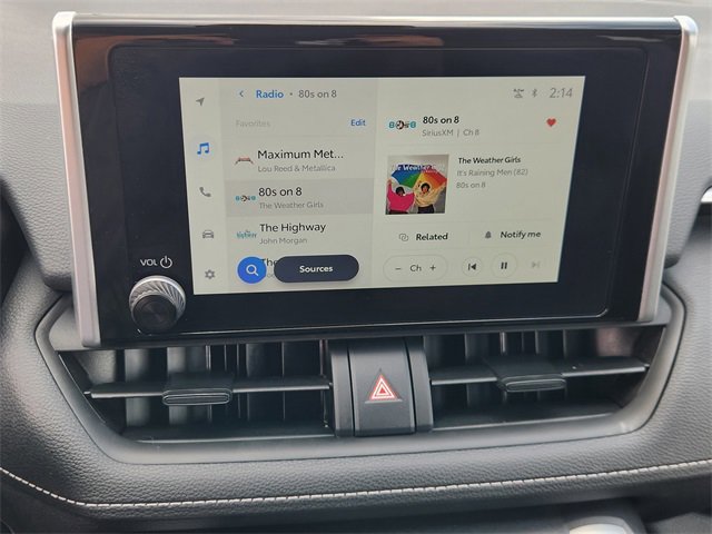 Used 2025 Toyota RAV4 XLE image 16