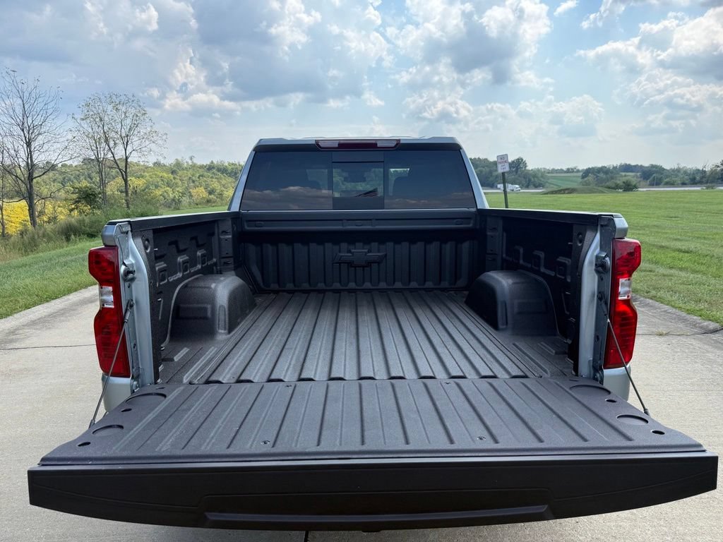 New 2026 Chevrolet Silverado 1500 LT w/ All Star Edition Plus AWD/4WD image 6