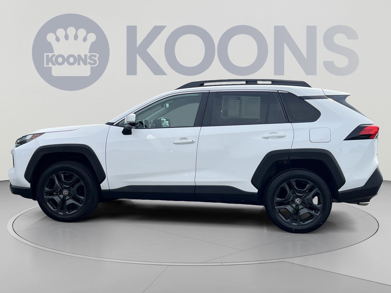 Used 2024 Toyota RAV4 Adventure AWD/4WD image 5