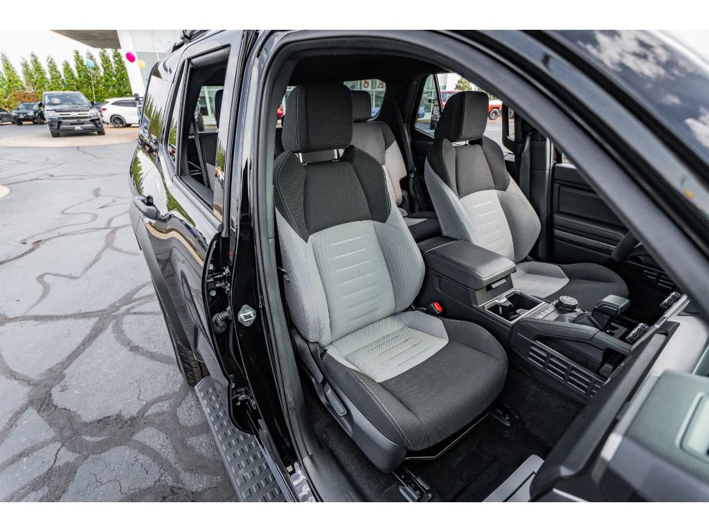 Used 2025 Toyota 4Runner TRD Off-Road image 20