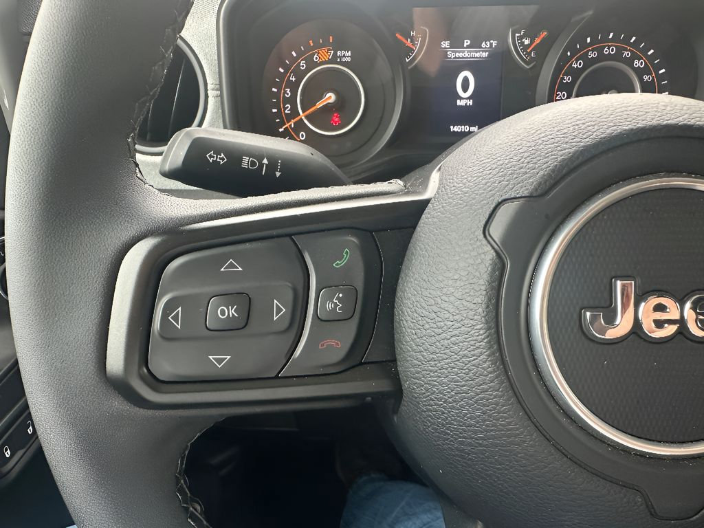 Used 2025 Jeep Wrangler Unlimited Sport AWD/4WD image 27