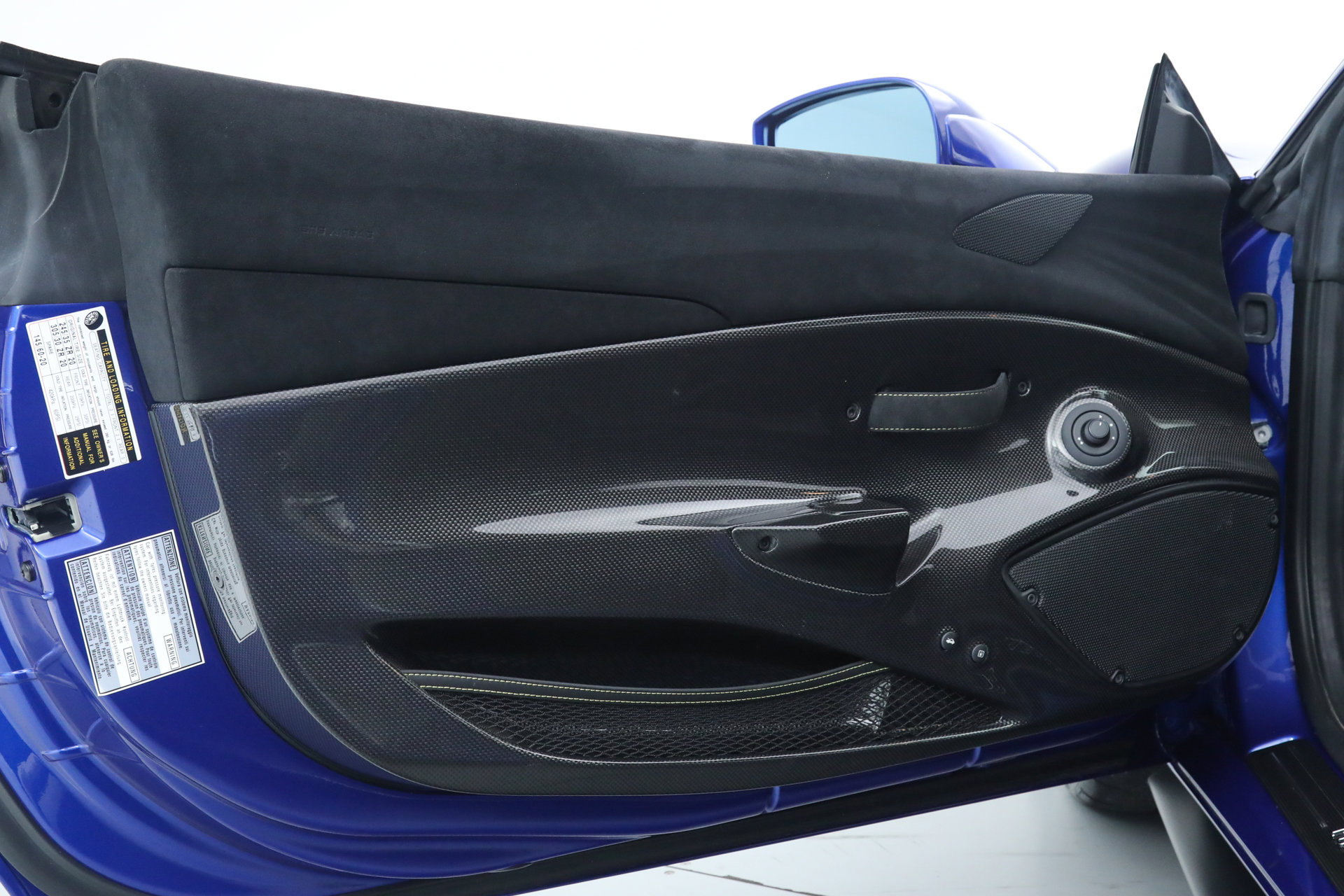 Used 2020 Ferrari 488 Pista Coupe image 25