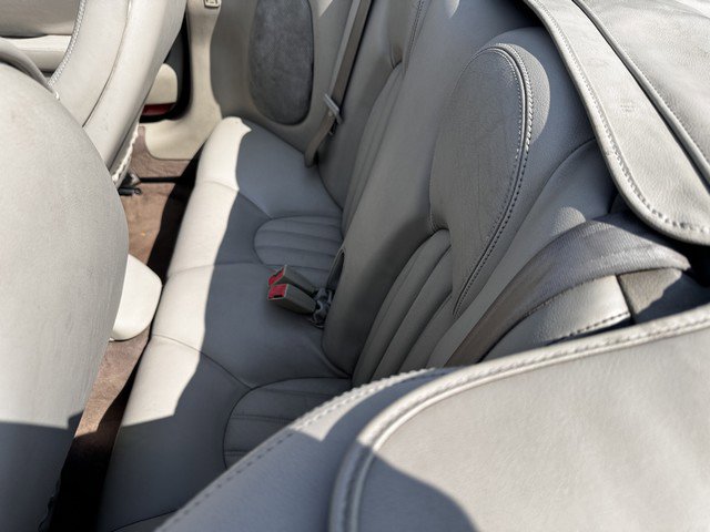 Used 1998 Jaguar XK8 Convertible image 10