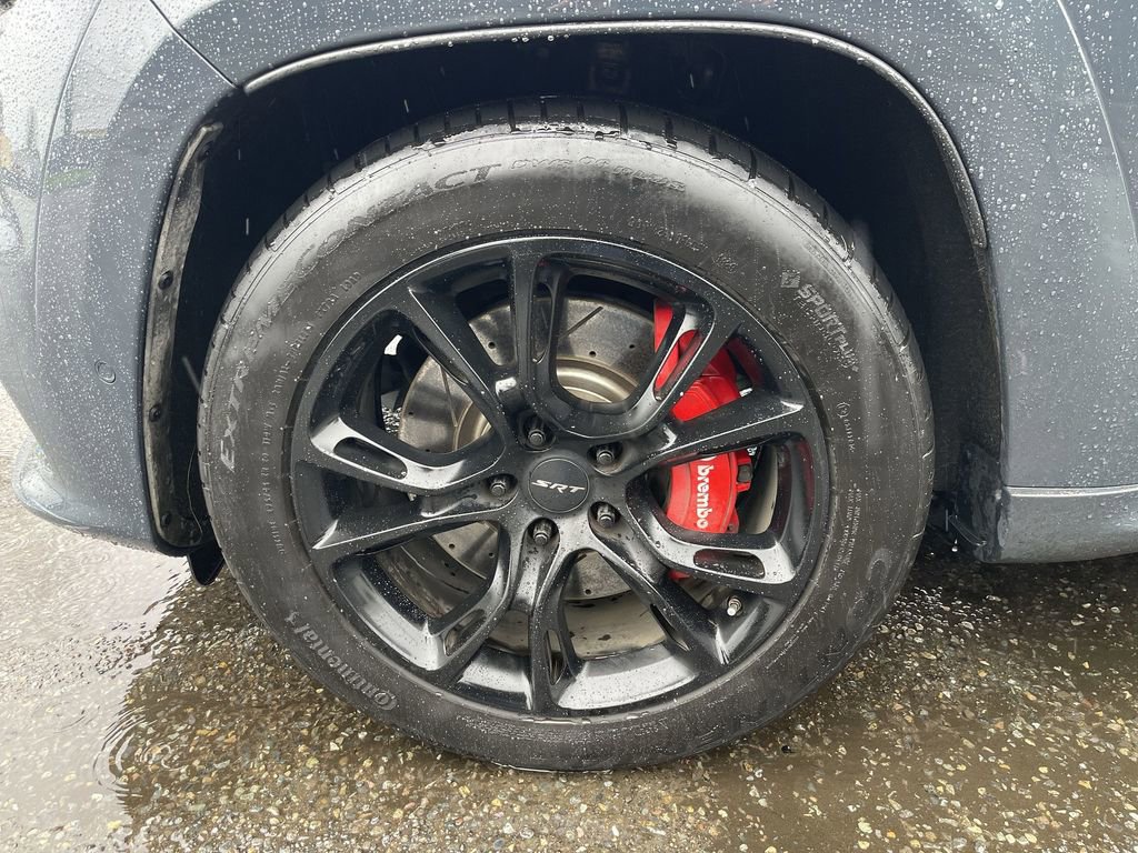 Used 2017 Jeep Grand Cherokee SRT image 33