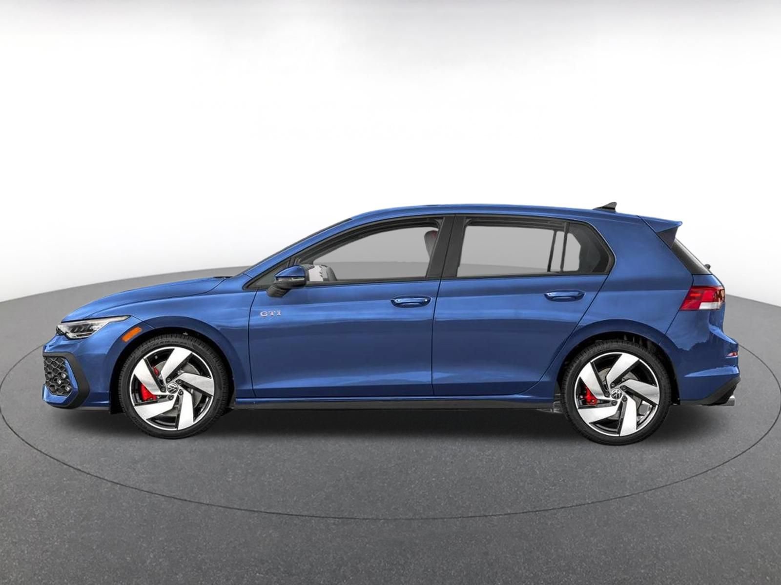 Used 2026 Volkswagen Golf S FWD image 4