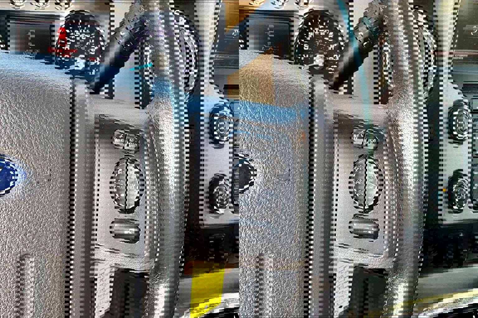 Used 2016 Ford F350 Lariat w/ Lariat Ultimate Package image 20