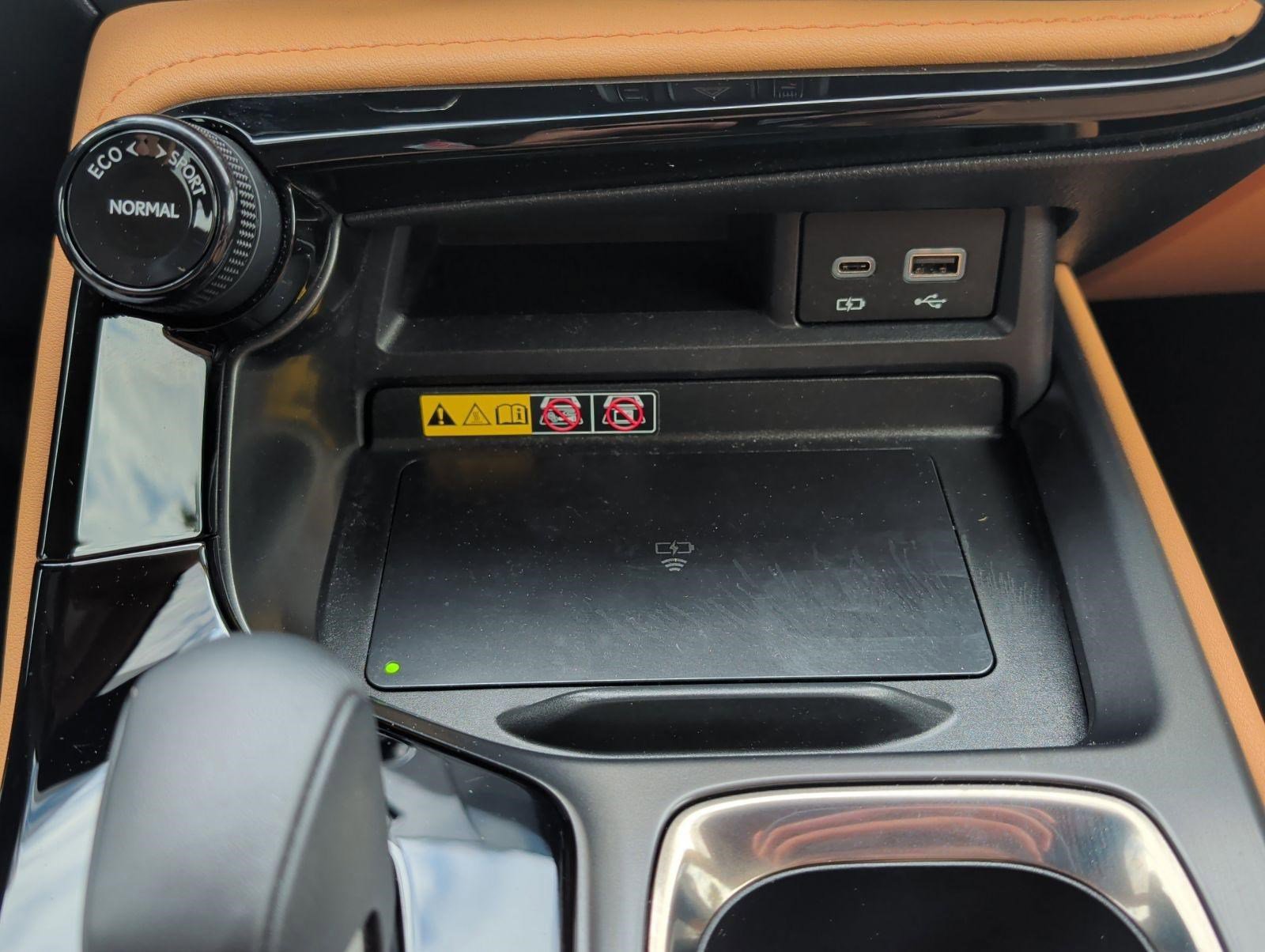 Used 2025 Lexus NX 250 FWD w/ Premium Package image 20