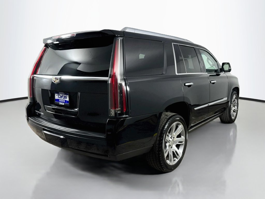 Used 2016 Cadillac Escalade Premium AWD/4WD image 8
