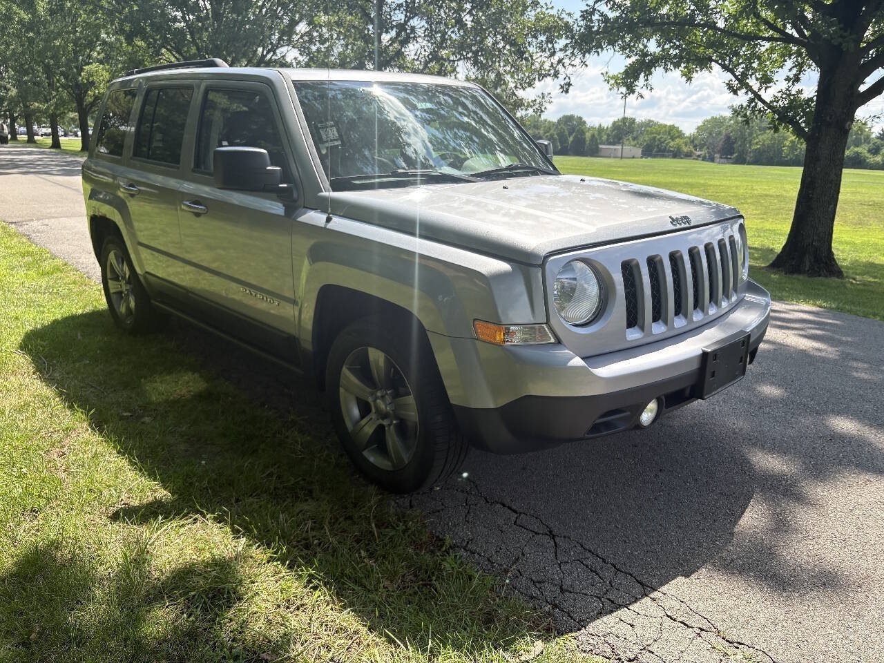 Used 2014 Jeep Patriot High Altitude FWD image 22
