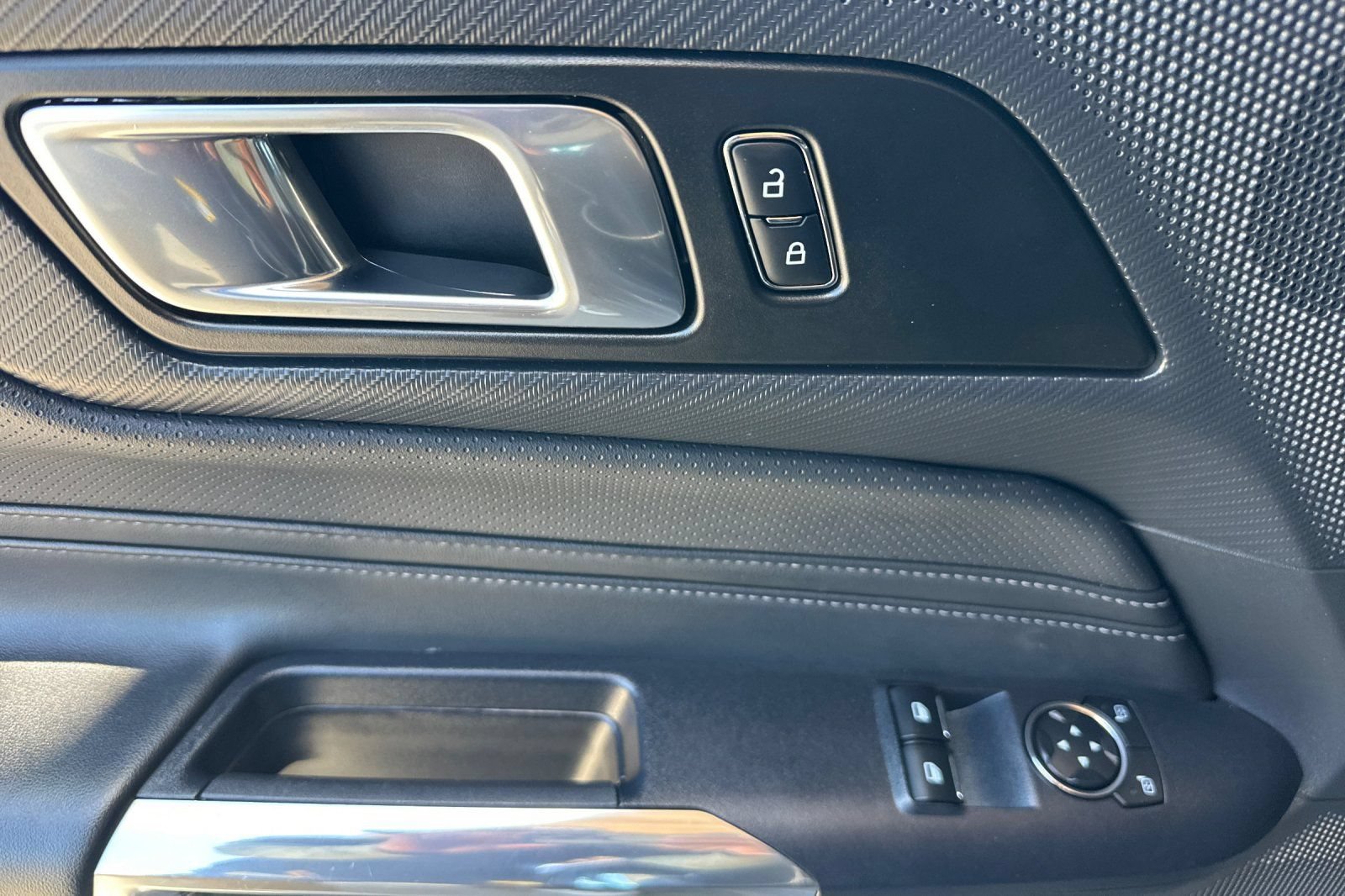 Certified 2026 Ford Mustang Premium RWD image 10