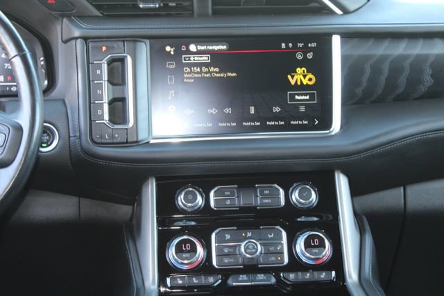 Used 2022 GMC Yukon XL Denali w/ Denali Premium Package AWD/4WD image 19