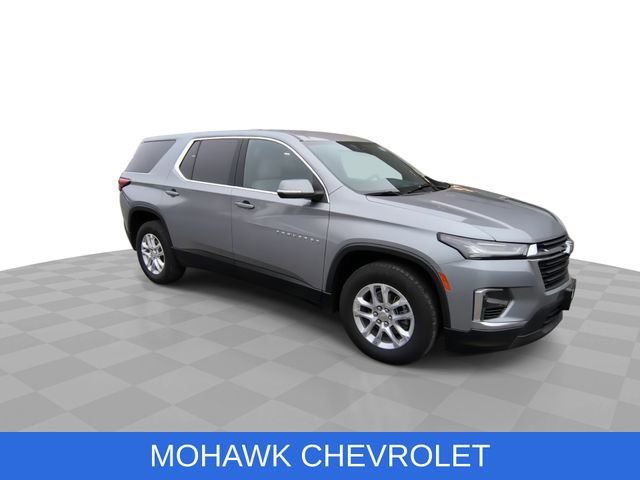 Used 2024 Chevrolet Traverse LS w/ Safety Package AWD/4WD image 2
