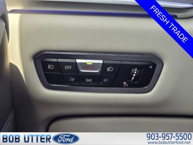 Used 2022 BMW X7 M50i image 21