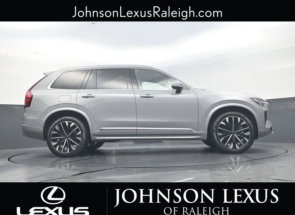 Used 2026 Volvo XC90 B6 Plus w/ Protection Package Premier AWD/4WD image 20