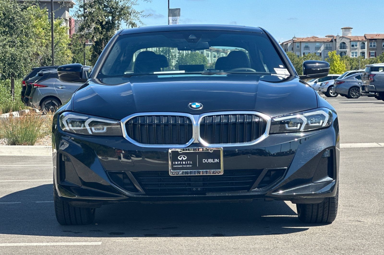 Used 2025 BMW 330i xDrive Sedan AWD/4WD image 9