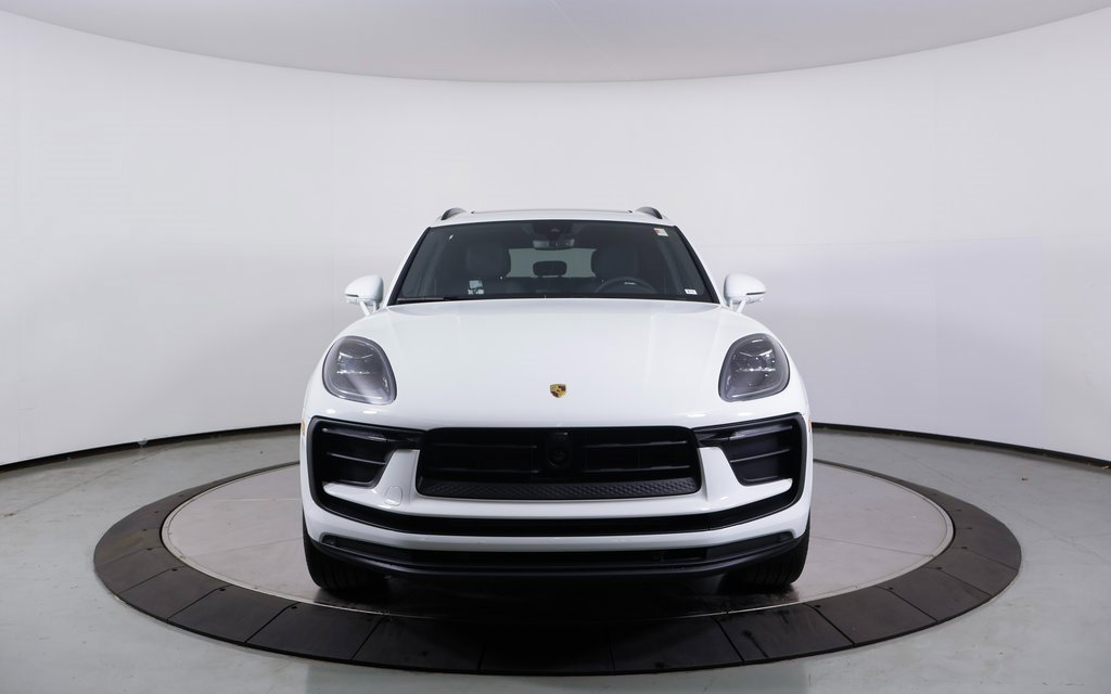 New 2025 Porsche Macan image 25