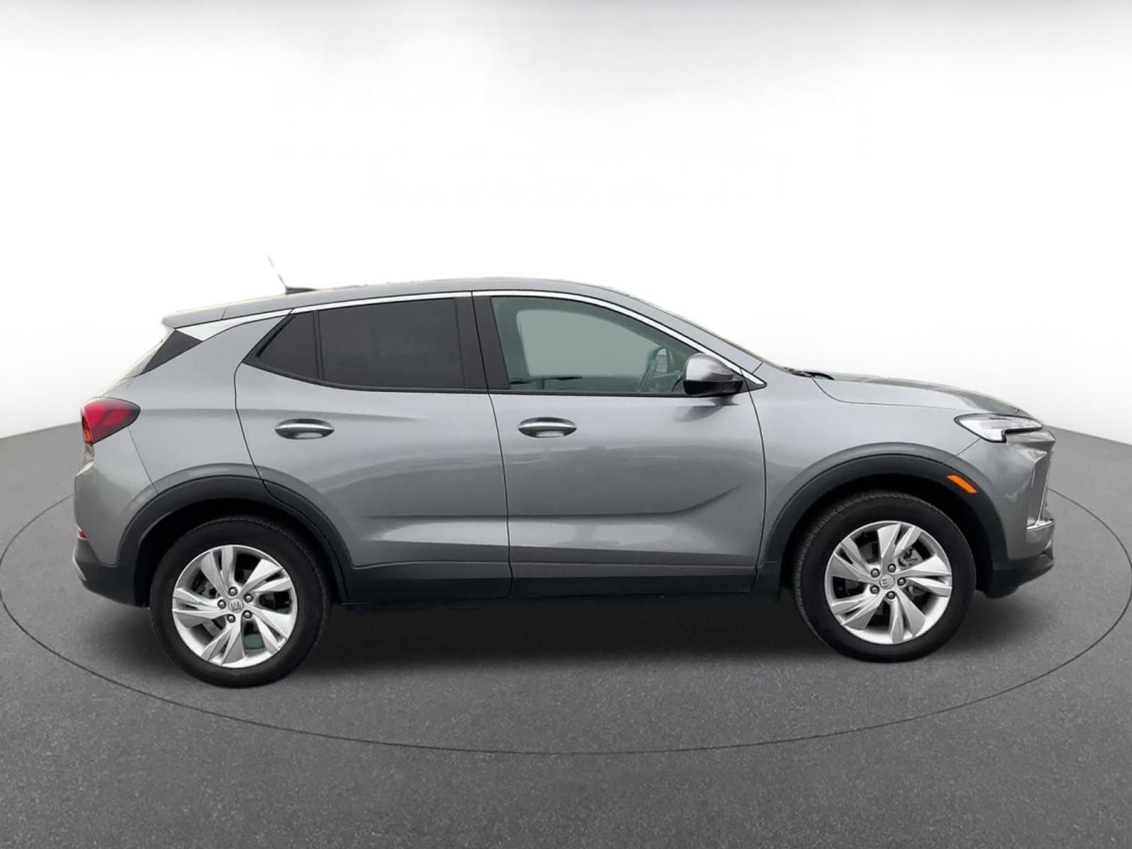 Used 2025 Buick Encore GX Preferred image 16