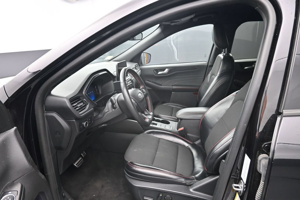 Used 2024 Ford Escape ST-Line AWD/4WD image 18